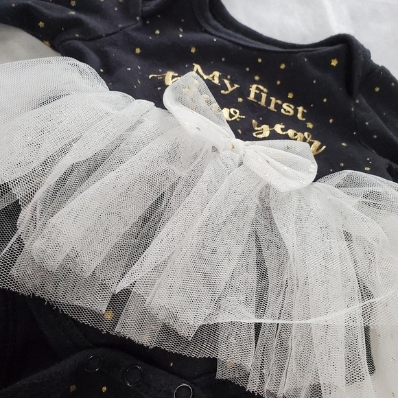 My First New Year Onesie Bodysuit With Tulle Tutu 0-3 months - Picture 3 of 5